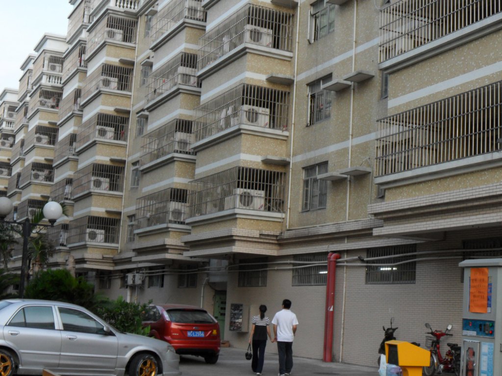格力花园 经典两房 精装修 无税 员工福利房